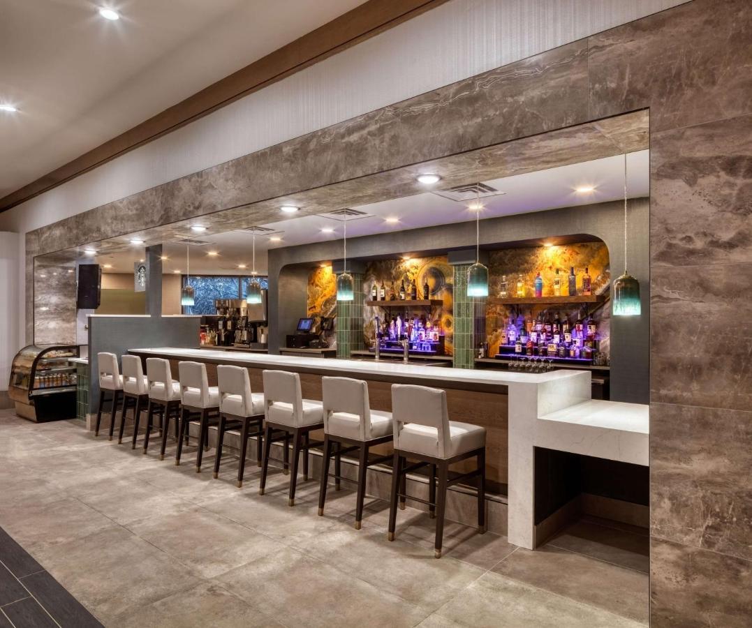 Doubletree By Hilton Tulsa At Warren Place Extérieur photo