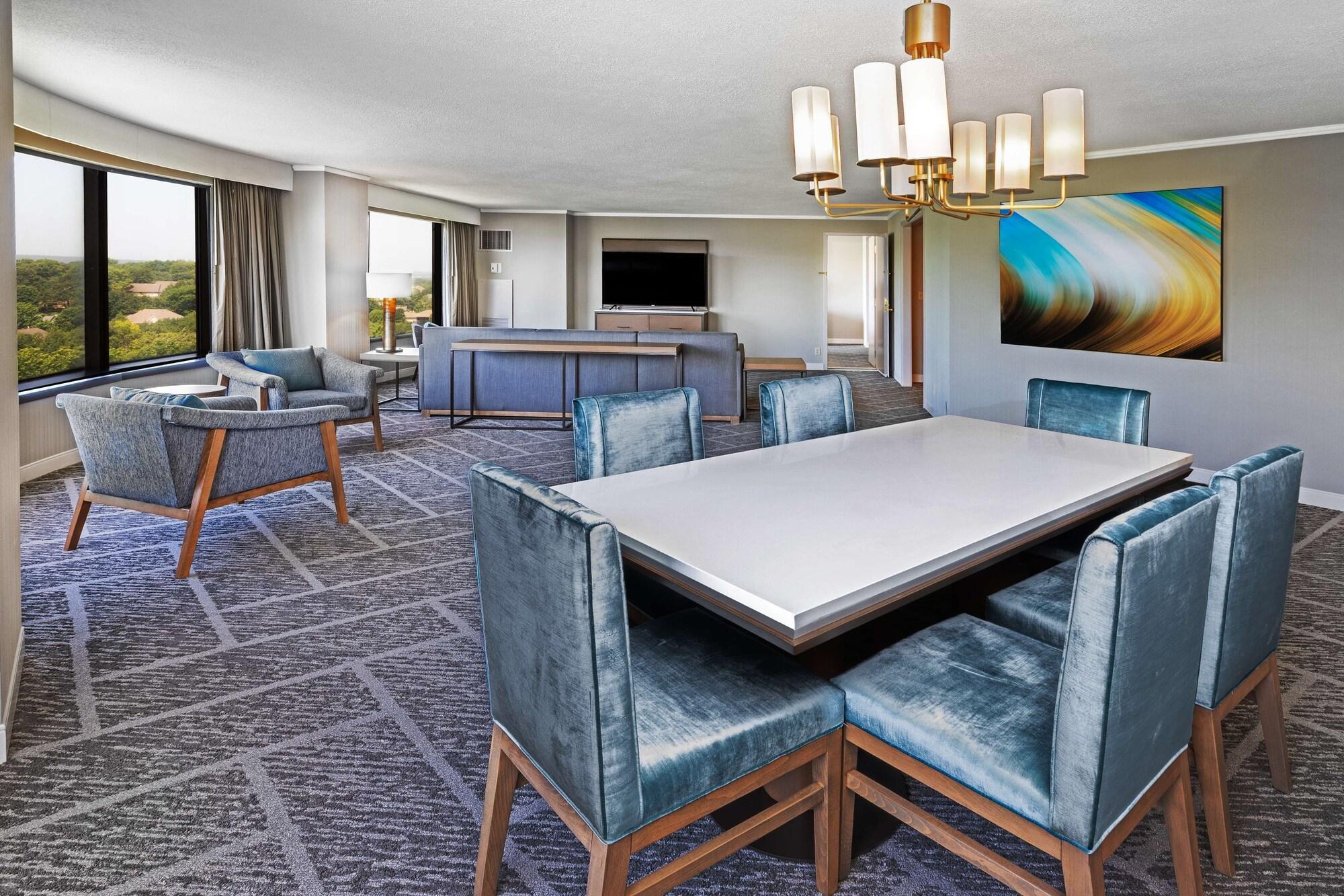Doubletree By Hilton Tulsa At Warren Place Extérieur photo