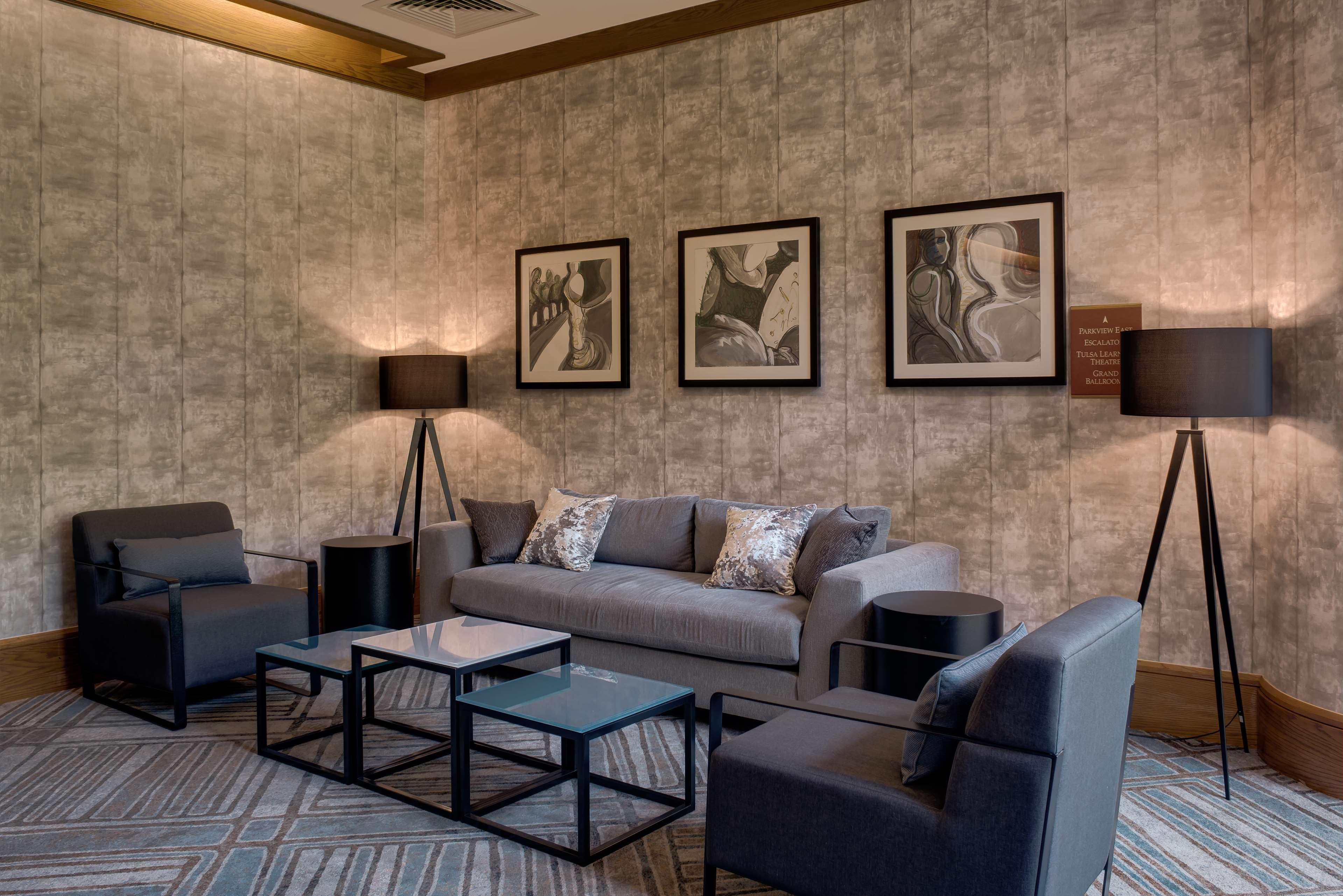 Doubletree By Hilton Tulsa At Warren Place Extérieur photo