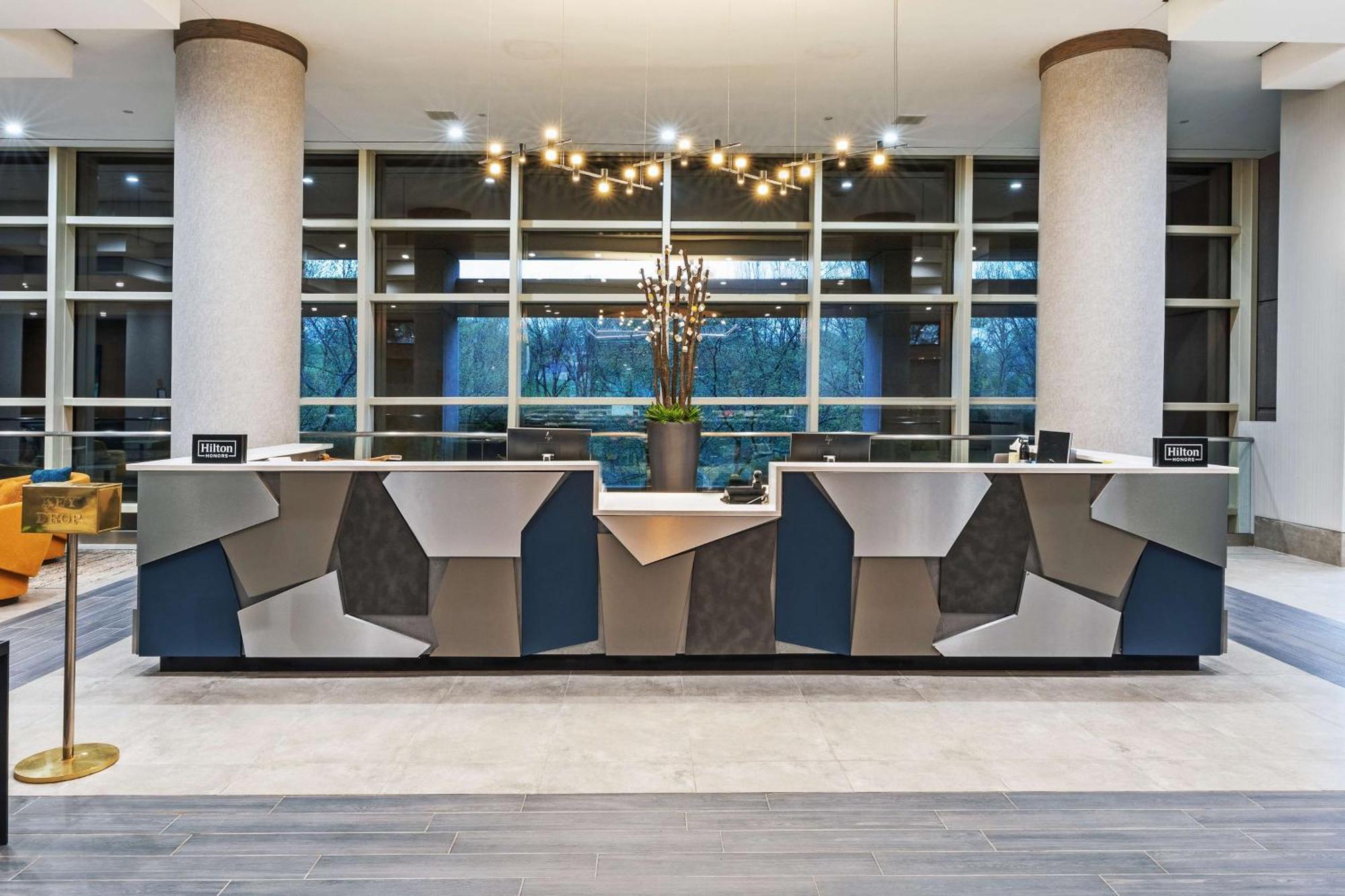 Doubletree By Hilton Tulsa At Warren Place Extérieur photo